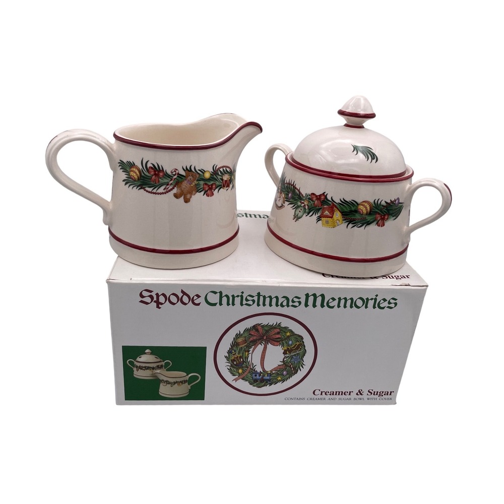 Spode Christmas Memories Creamer and Sugar Bowl Set with Lid and Box Holiday